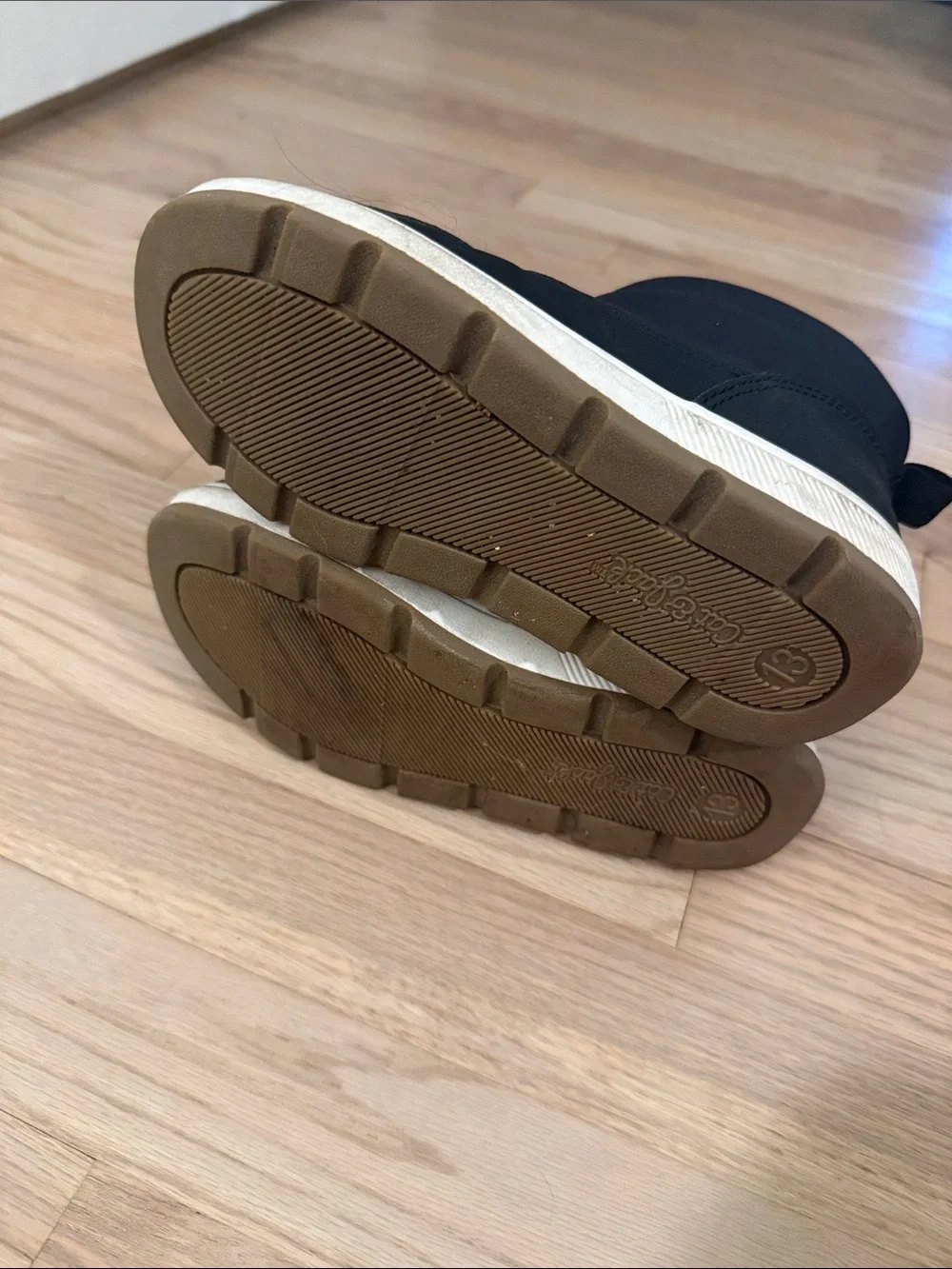 Cat and Jack Kids Black Winter Ankle Boots - c13
